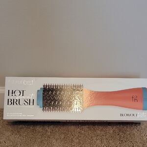 Fahrenheit Hair Care System 2" Volumizing Professional Hot Blowout Brush NWT